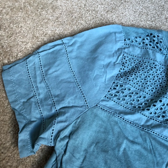 Loft Top - Picture 4 of 4